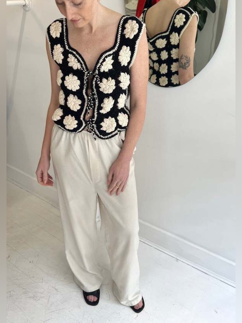 New! TACH Cassia Black Crochet Tank with Cream Floral Appliqué Granny Square🖤 S